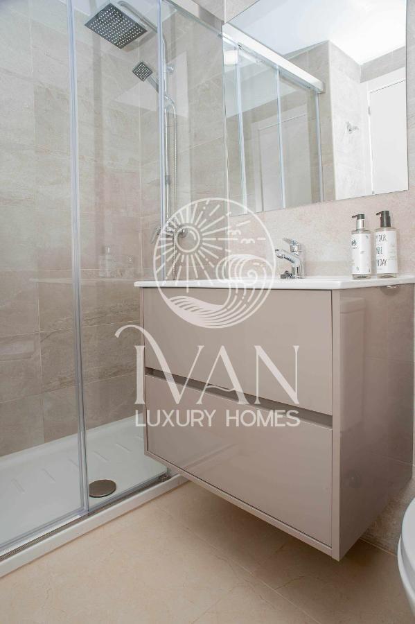Casa Yarina Ivan Luxury Homes 1ªpta Sur 1ªlinea โอโรเปซาเดลมาร์ ภายนอก รูปภาพ