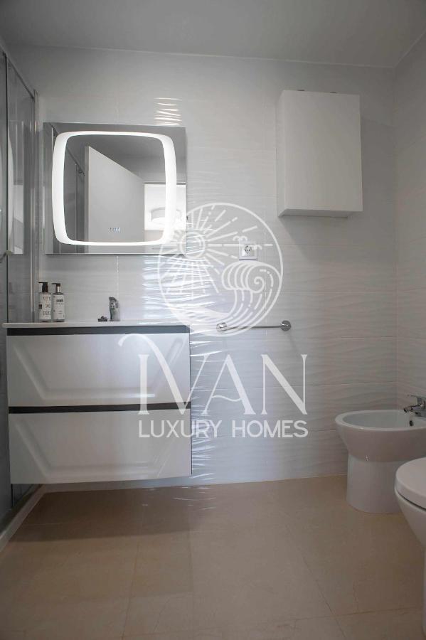 Casa Yarina Ivan Luxury Homes 1ªpta Sur 1ªlinea โอโรเปซาเดลมาร์ ภายนอก รูปภาพ